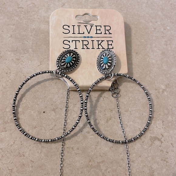 NWT- Silver Strike Silver with Turquoise Stud Hoop Earrings & Necklace Set - Picture 2 of 6